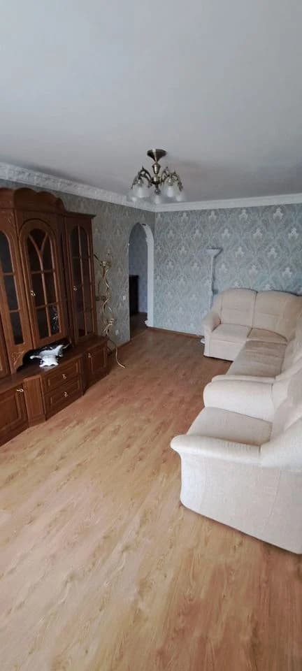 3-комнатная квартира, 63 м², кв. Мирный — фото 1