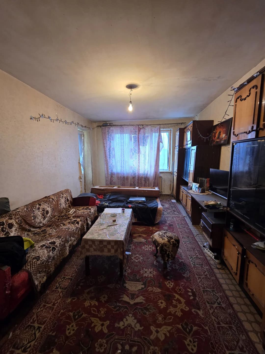 3-комнатная квартира, 72 м², ул. Победоносная, Артемовский — фото 1