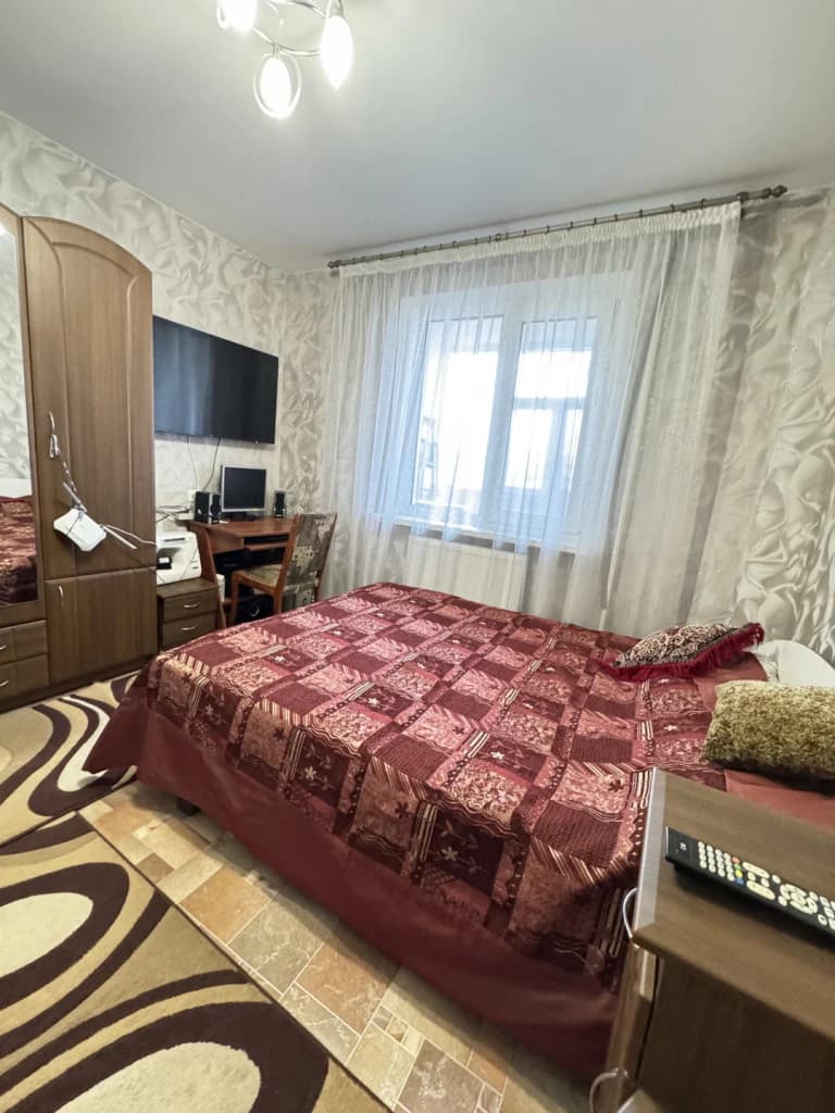 3-комнатная квартира, 74 м², кв. Мирный — фото 1