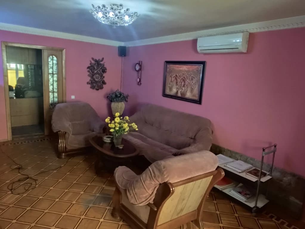 4-комнатная квартира, 100 м², ул. Шевченко В.В. — фото 1