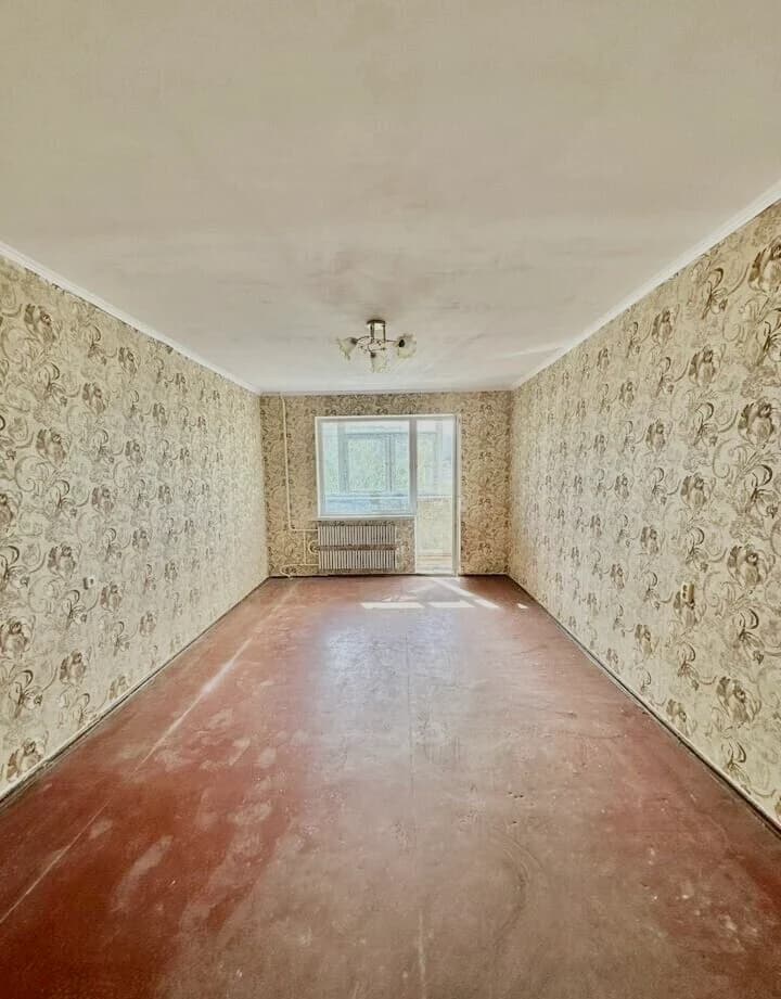 4-комнатная квартира, 80 м², кв. Степной — фото 1
